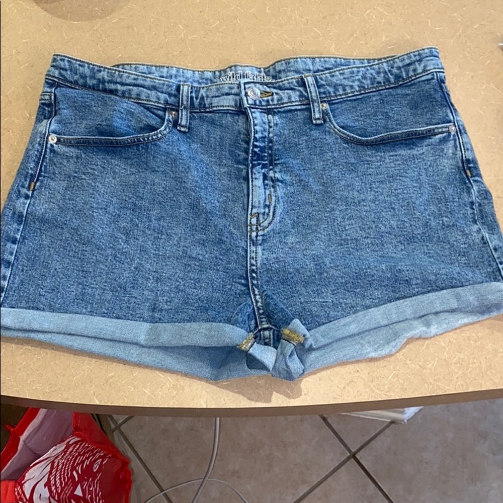 Target wild fable jean shorts sz 18